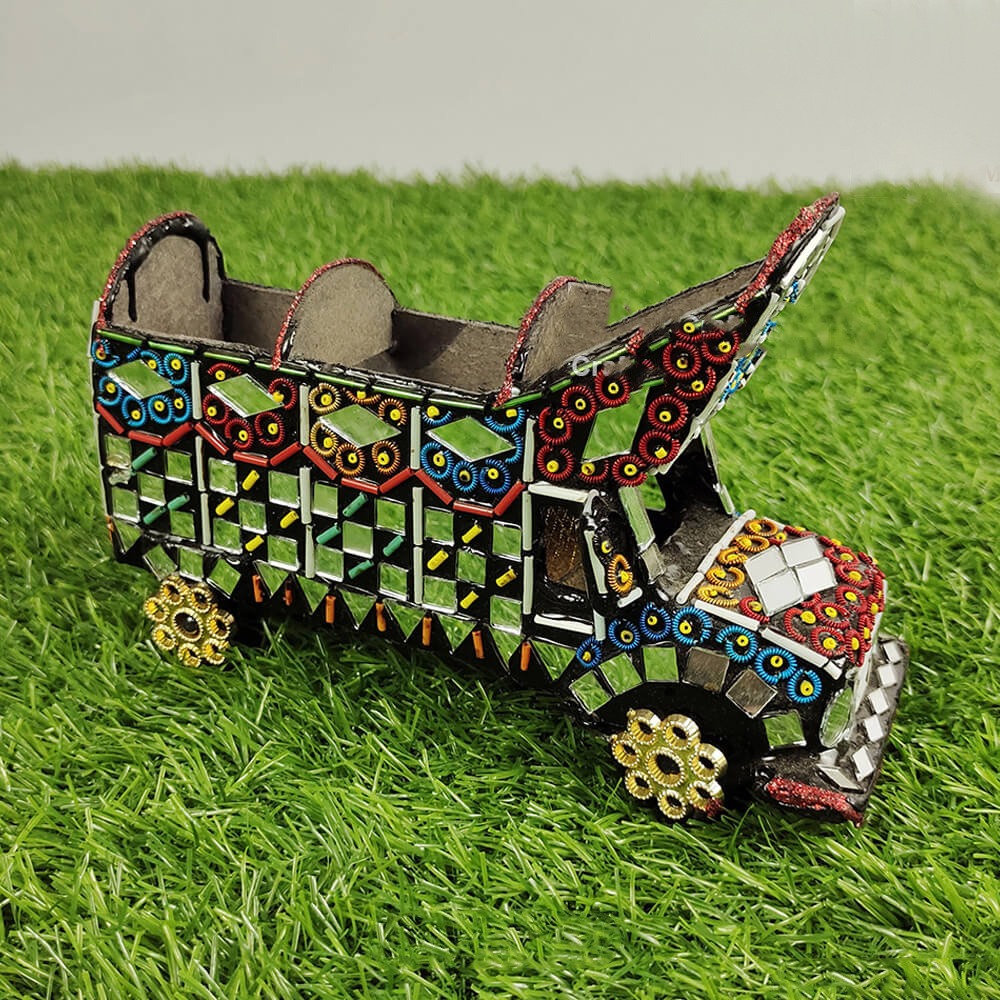 Trendora Hub Antique & Colorful Mini Truck Art Decoration Item