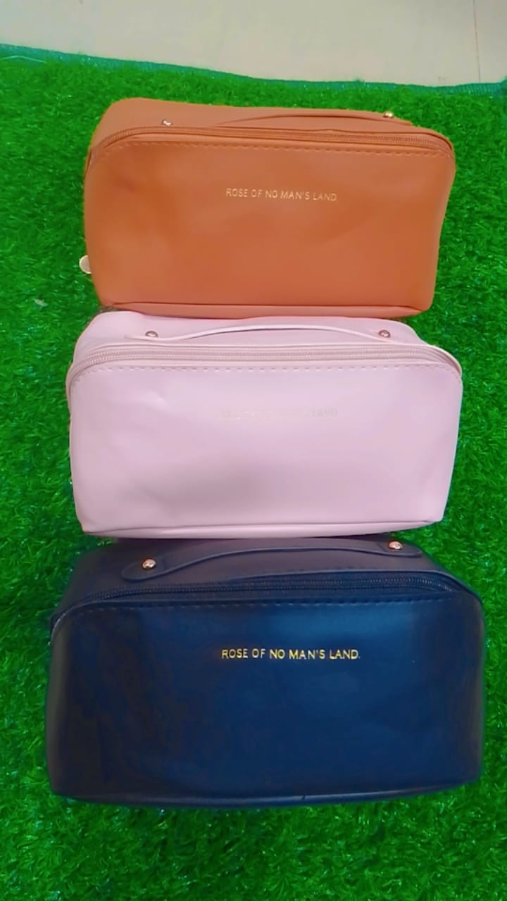 Trendora Hub Cosmetic Organizer Bag for Travelling