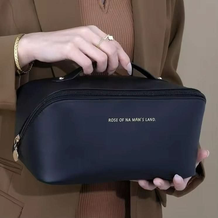 Trendora Hub Cosmetic Organizer Bag for Travelling