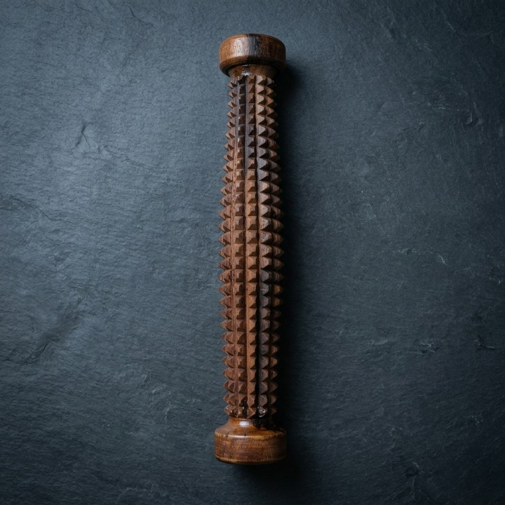 Trendora Hub Handcrafted Wooden Palate Massager – Reflexology & Acupuncture Roller