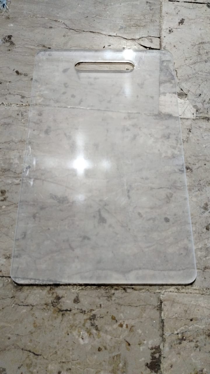 Trendora Hub Premium Acrylic Cutting Board